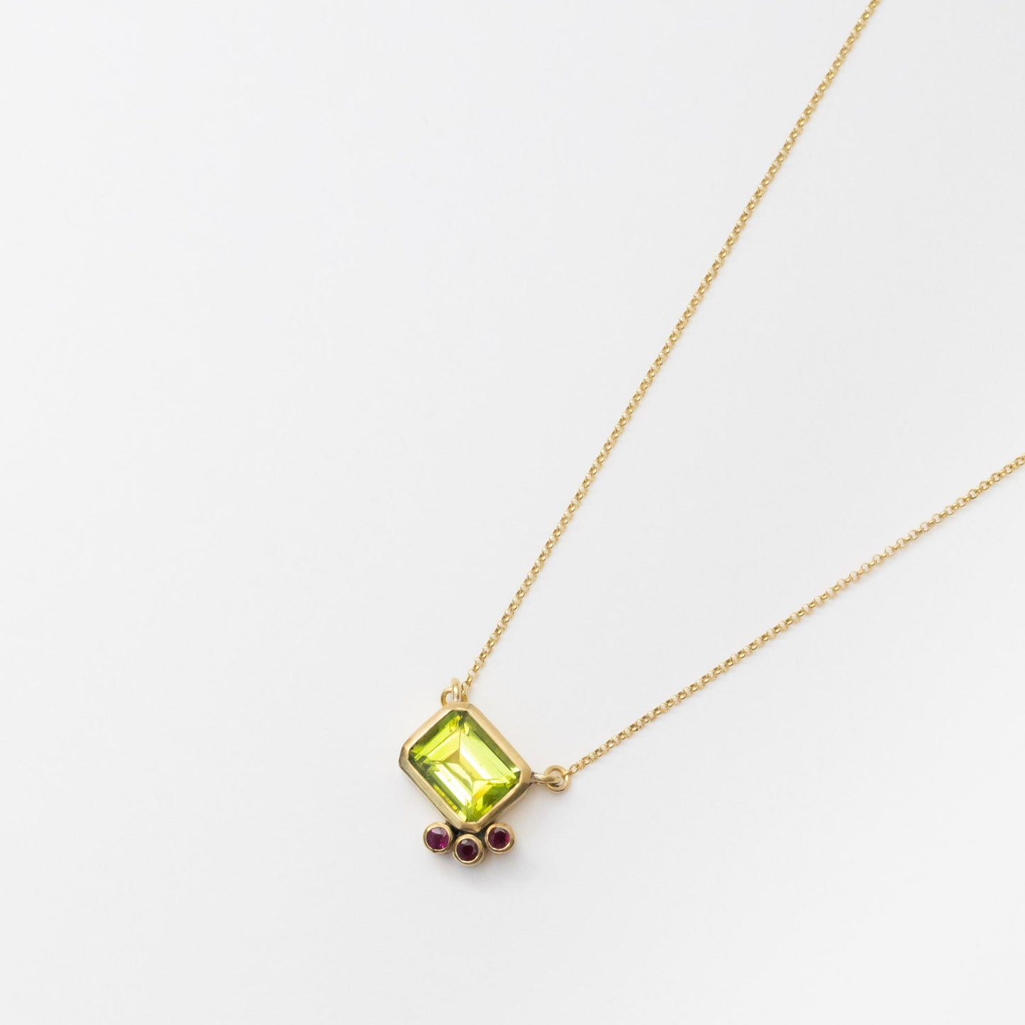 Collar Peridoto + Rubí OA