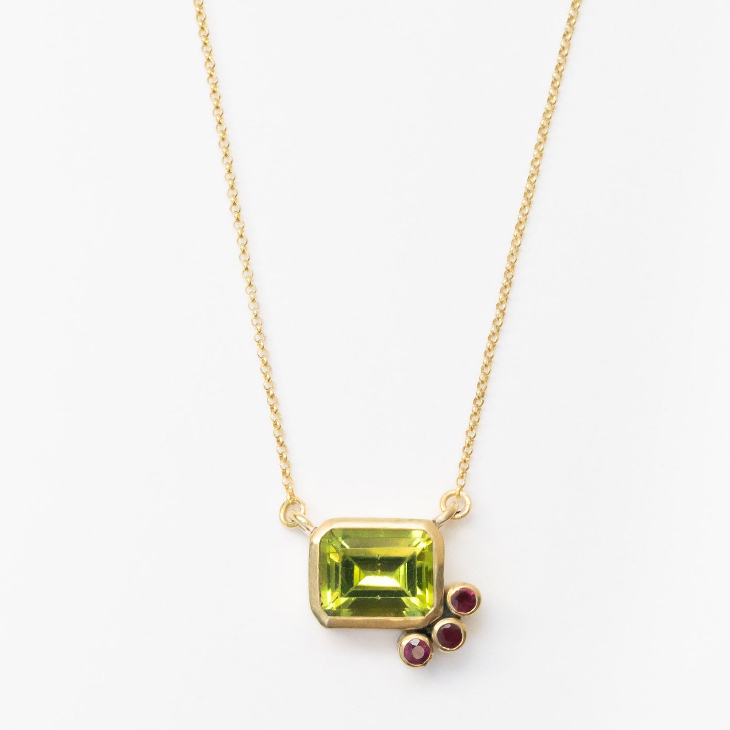 Collar Peridoto + Rubí OA