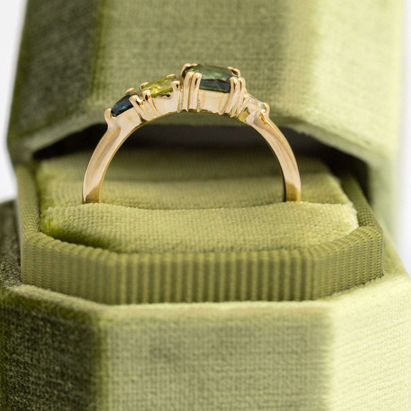 Anillo Multipiedras Verde OA