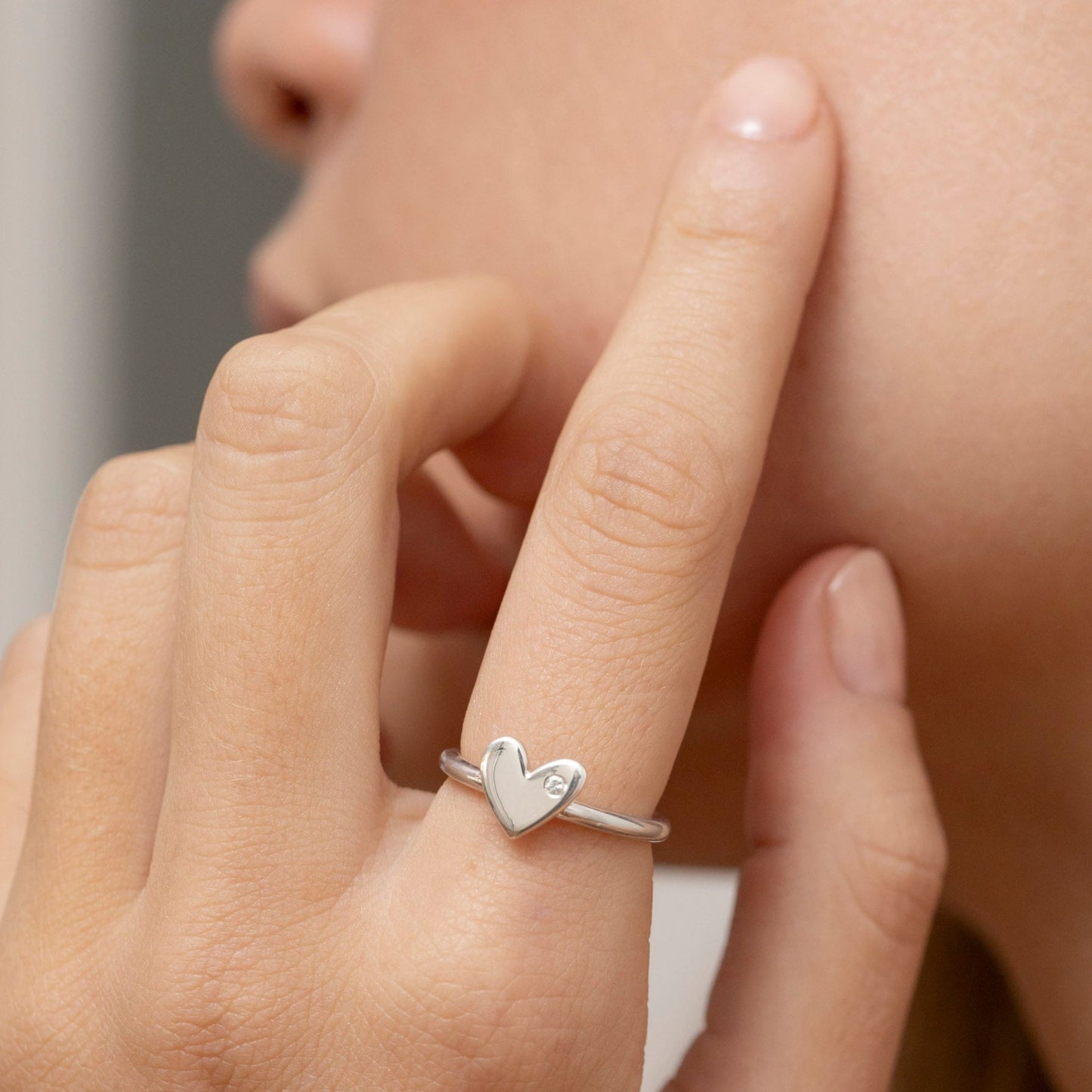 Anillo Corazón plata + diamante