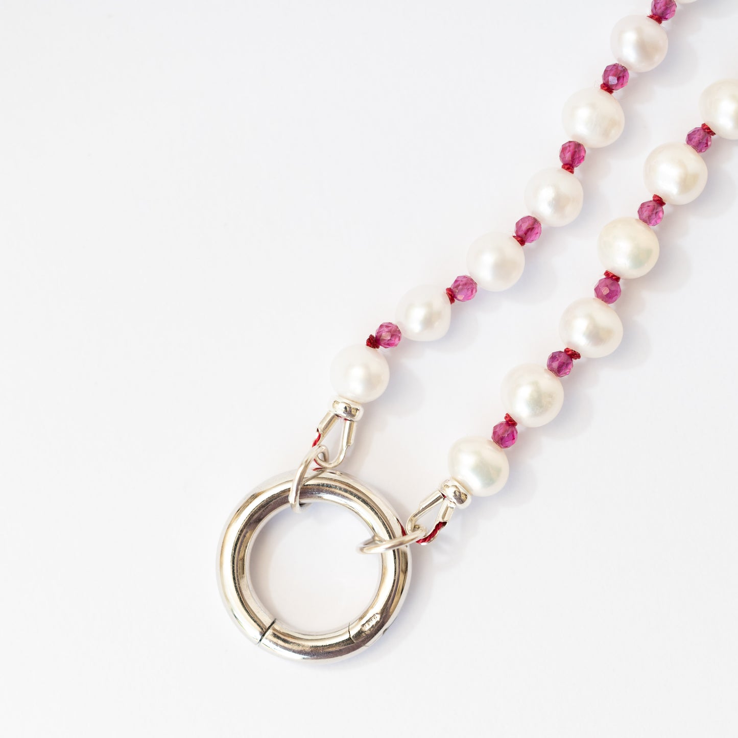 Collar de Perlas y Rubi + Broche Redondo plata