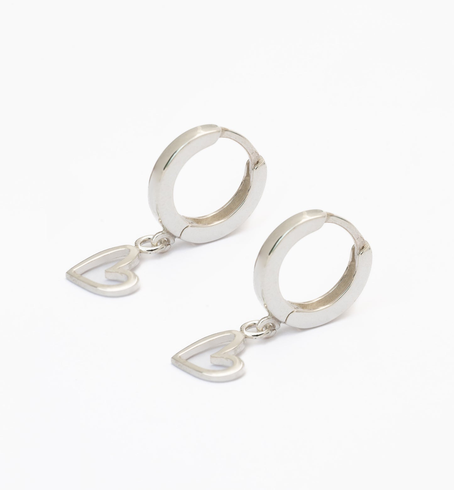 Huggies S Charm Corazón Calado plata