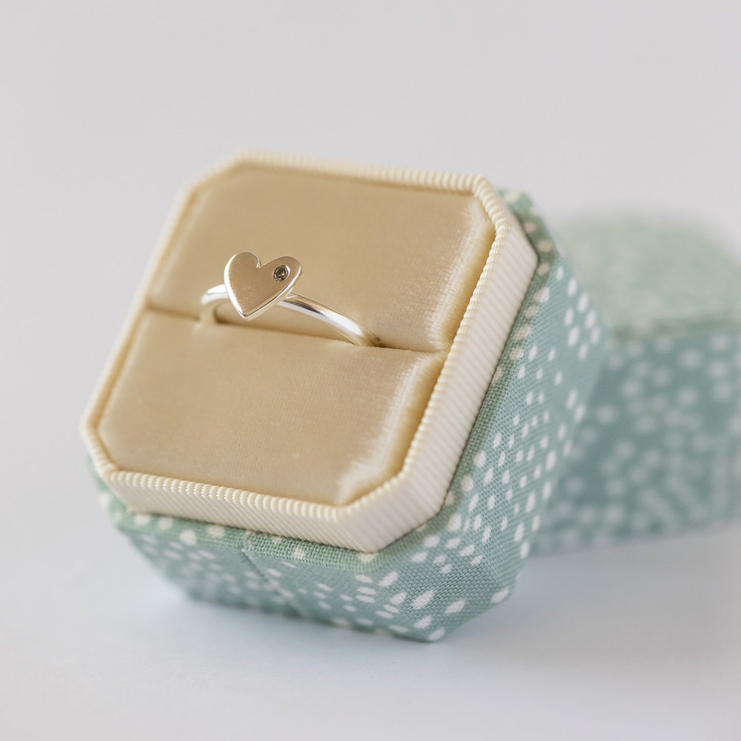 Anillo Corazón plata + diamante