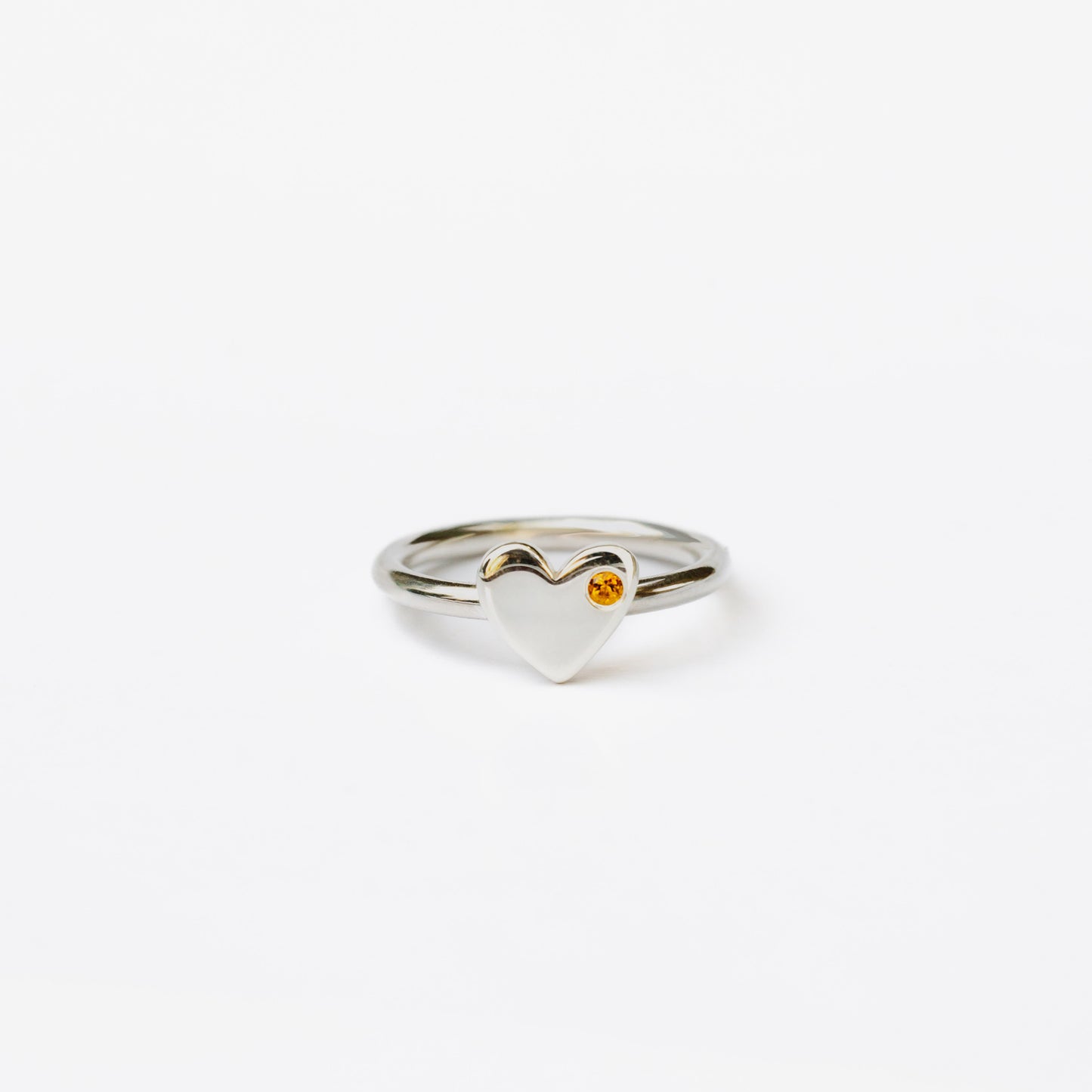 Anillo Corazón plata  + topacio citrino