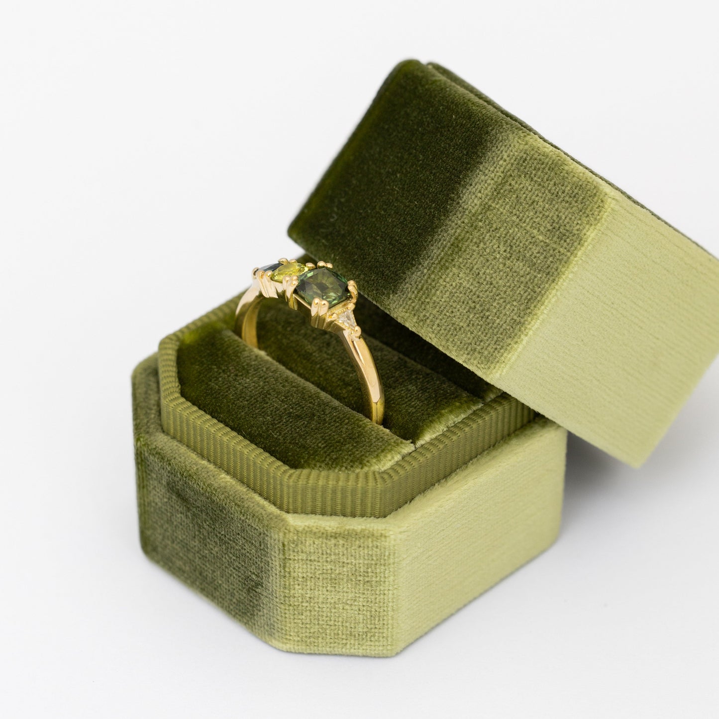 Anillo Multipiedras Verde OA