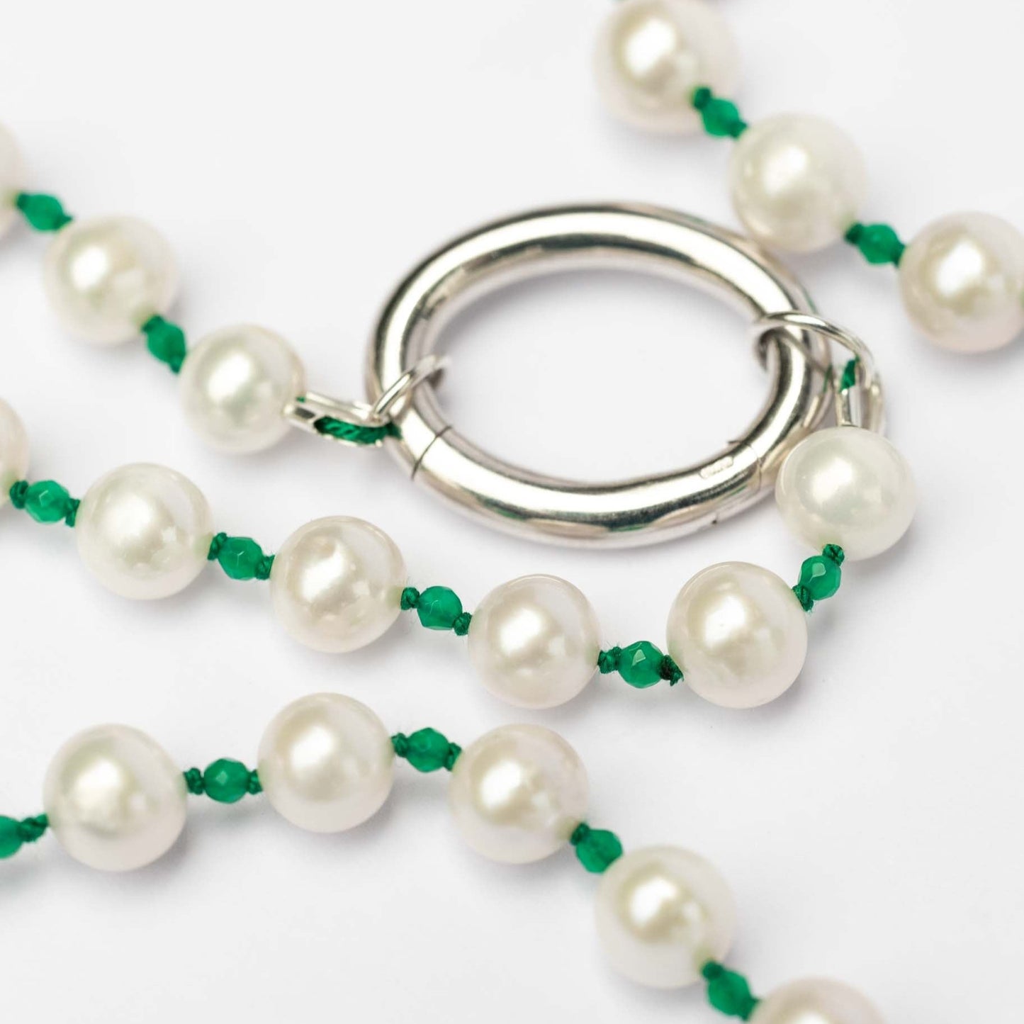 Collar de Perlas y Jade + Broche Oval plata