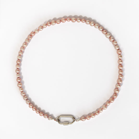 Collar de Perlas Rosadas + Broche Lock plata