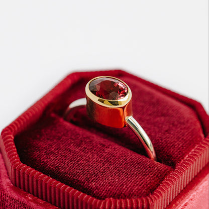 Anillo Rodolita con bisel de OA