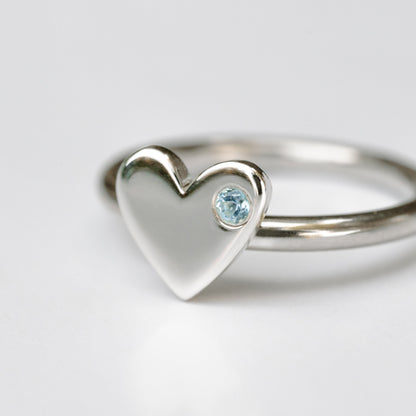 Anillo Corazón plata + topacio azul