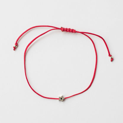 Pulsera Hilo Rojo Mini Estrella plata con Diamante