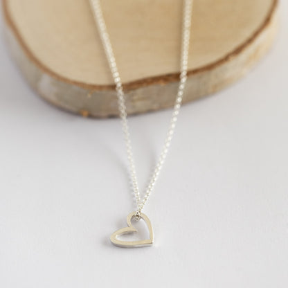 Collar Corazón Calado plata